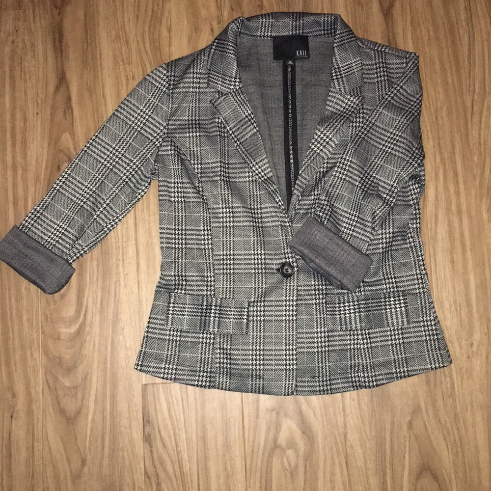 Black/White Plaid Blazer